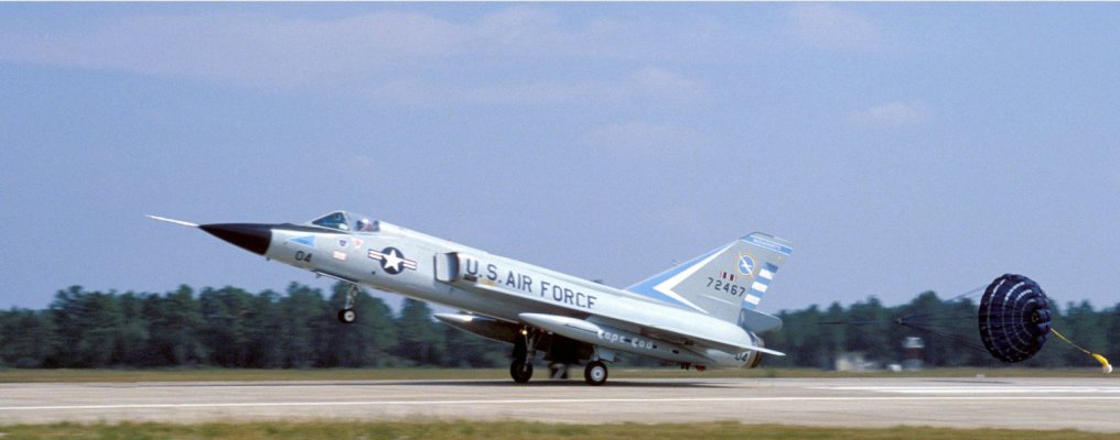 F-106 Delta Dart — MA 102 ADTAC landing .jpg