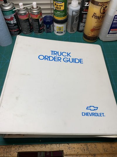 GMT400 Truck Order Guide Book.jpg